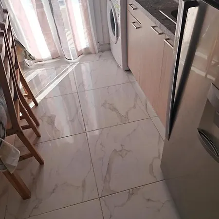 Max Lux The One Peraia (Thessaloniki)